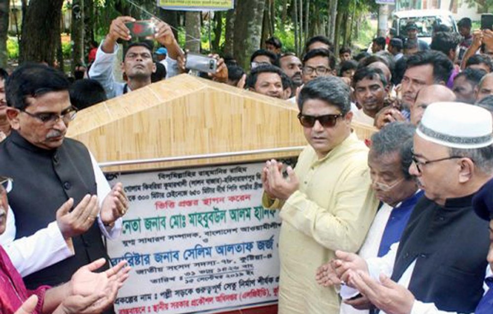 ডেঙ্গু প্রতিরোধে সরকারের অবহেলা নেই : হানিফ