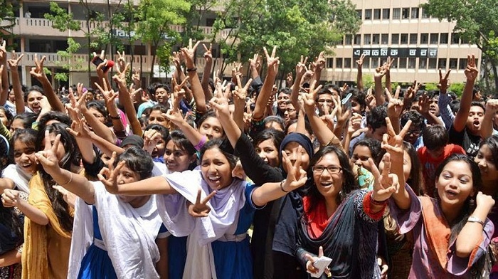 যেভাবে জানবেন এইচএসসির ফল