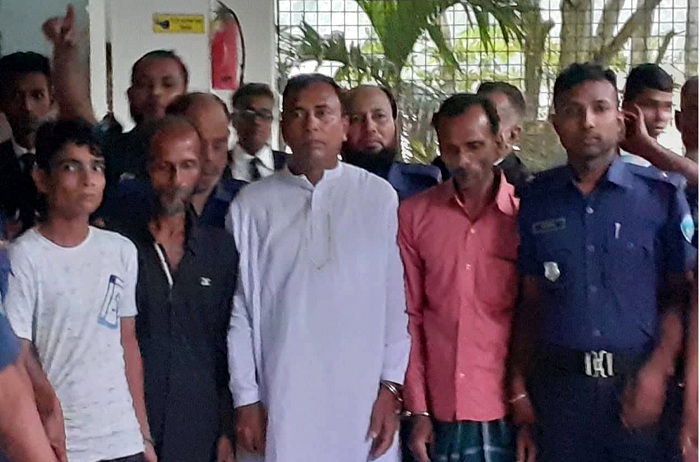 চাঁদপুরে ব্যবসায়ী হত্যা মামলায় ৪ জনের যাবজ্জীবন