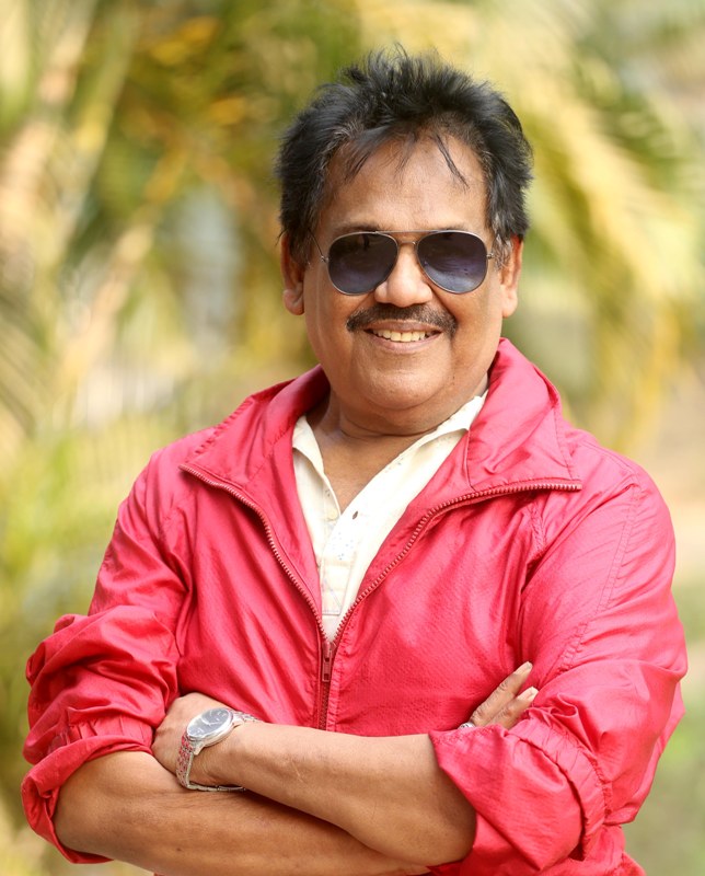 পাঁচ গানের ভিডিও নিয়ে ব্যস্ত ফেরদৌস ওয়াহিদ