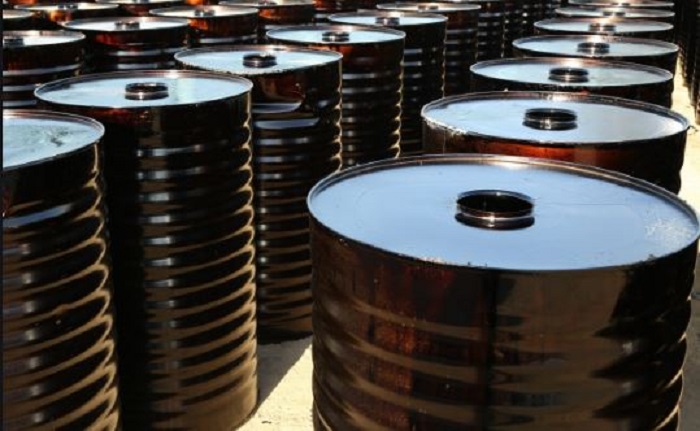 ইরানের বিটুমিন চোরাপথে খালাস হলো আমিরাতের নামে