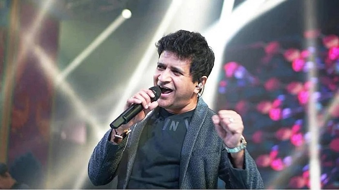 মারা গেছেন বলিউডের জনপ্রিয় গায়ক কেকে
